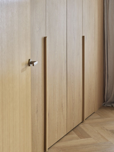 Stor cabinet system - presets 200x240 Stor interior COMFORT long handle rounded body front ruhásszekrény, tölgy