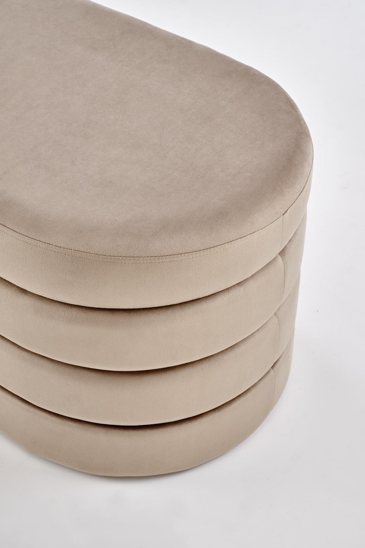 Calpi tárolós pad