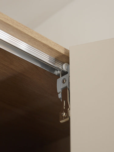 Stor cabinet system - presets 125x225 Stor COMFORT interior long handle rounded body front ruhásszekrény, tölgy homok bézs