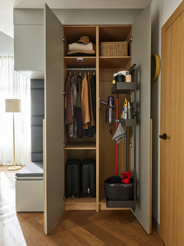 Stor 1 ajtós utility 240 ruhásszekrény