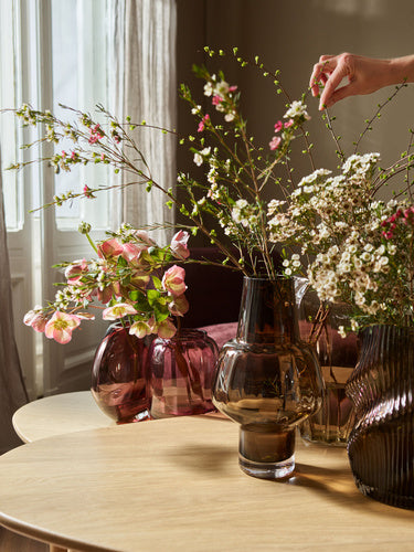 House Nordic maroon váza