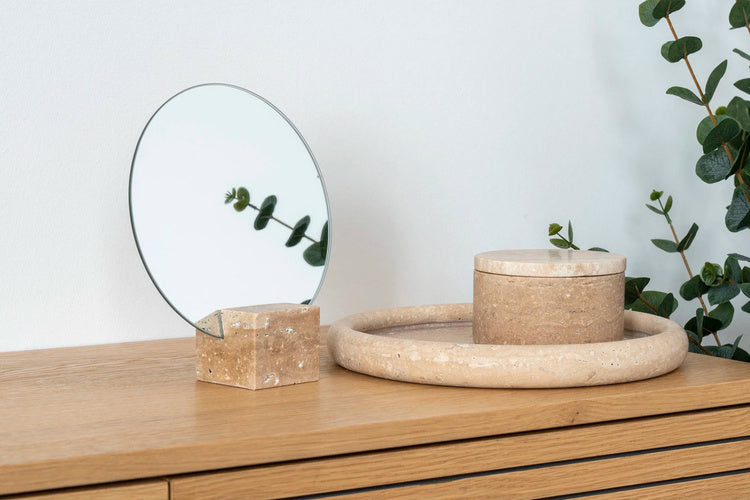 House Nordic travertine tálca