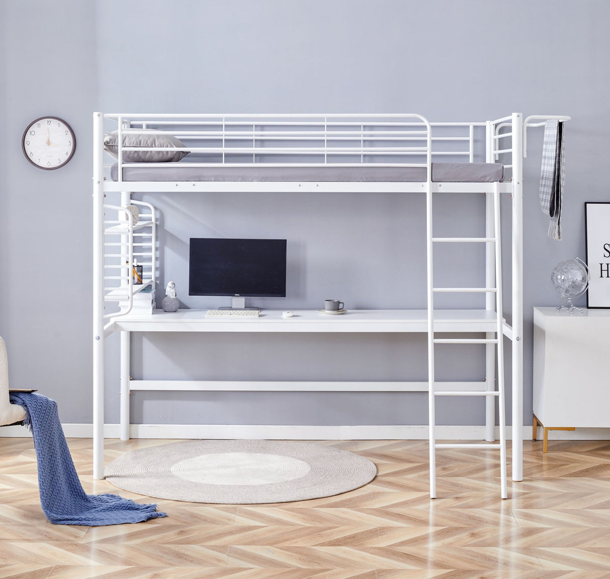 Dolce emeletes ágy íróasztallal