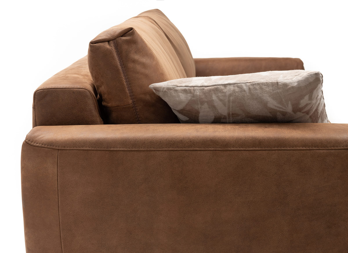 Fontane Togo Brown
