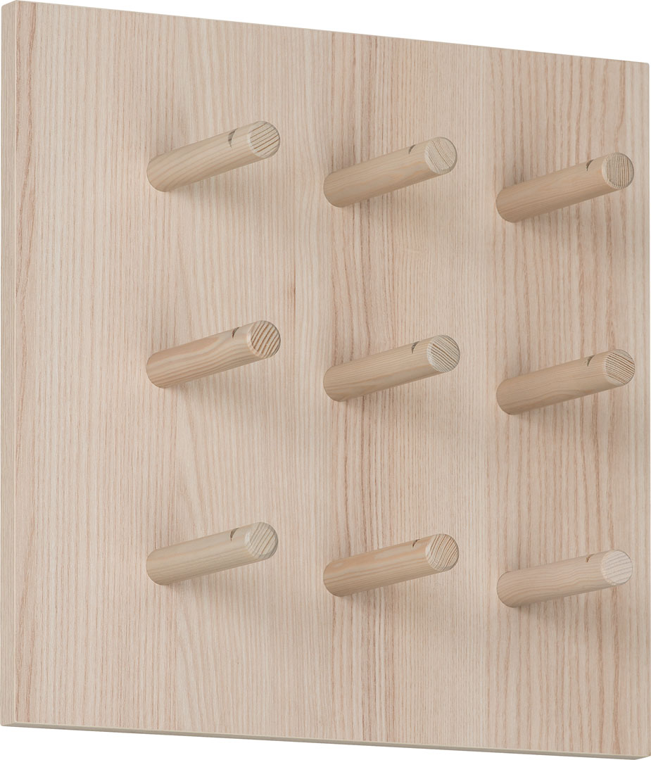 Spot pegs Young fali polc