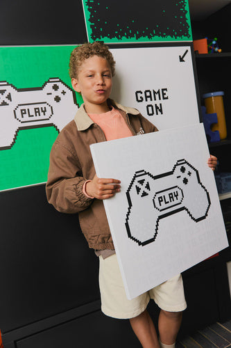 Metal front overlay Gaming Pad Young Users Next kiegészítő, szürke