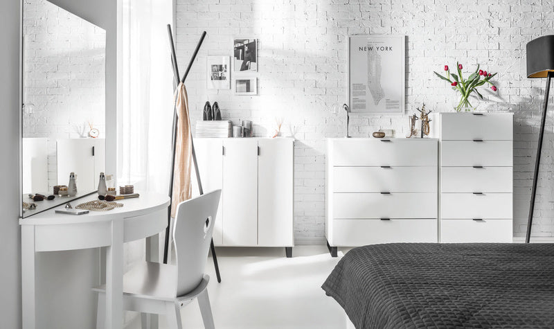 Simple keskeny fiókos komód