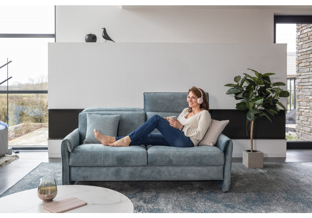 Sari egyedien tervezhető kanapé / ROM