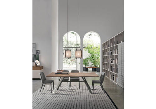 Tudor étkezőasztal  