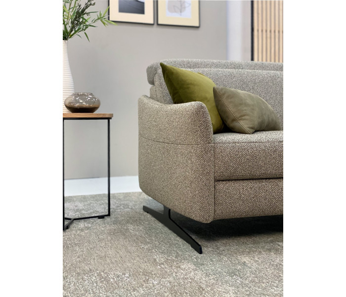 Piano egyedien tervezhető kanapé / ROM