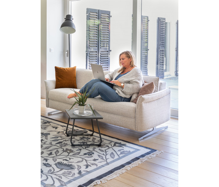 Adora  egyedien tervezhető kanapé / ROM