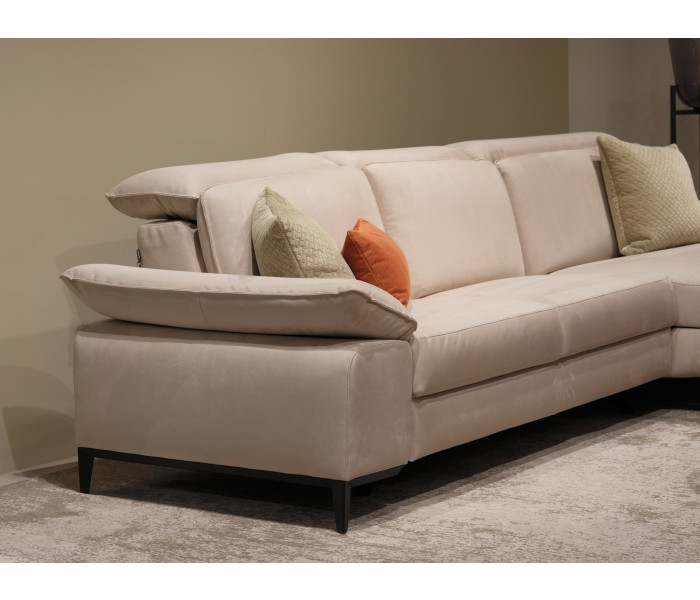 Columbia egyedien tervezhető kanapé / ROM