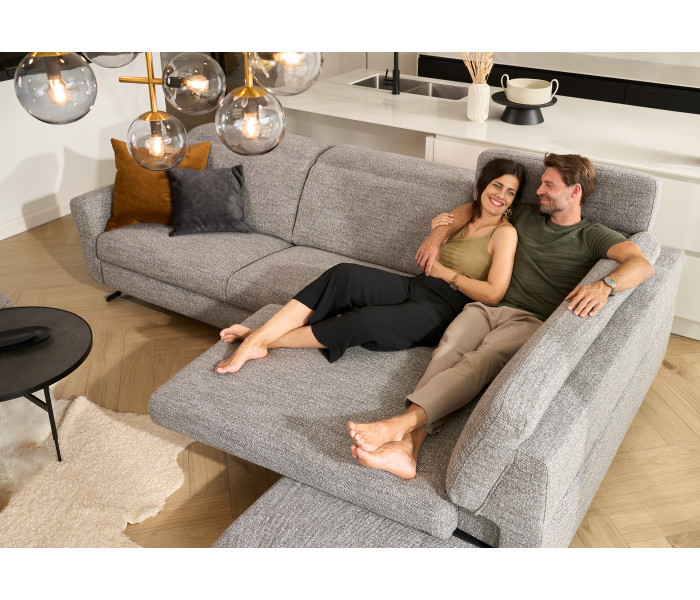 Tamour egyedien tervezhető kanapé / ROM