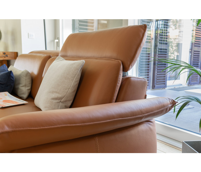 Adora  egyedien tervezhető kanapé / ROM