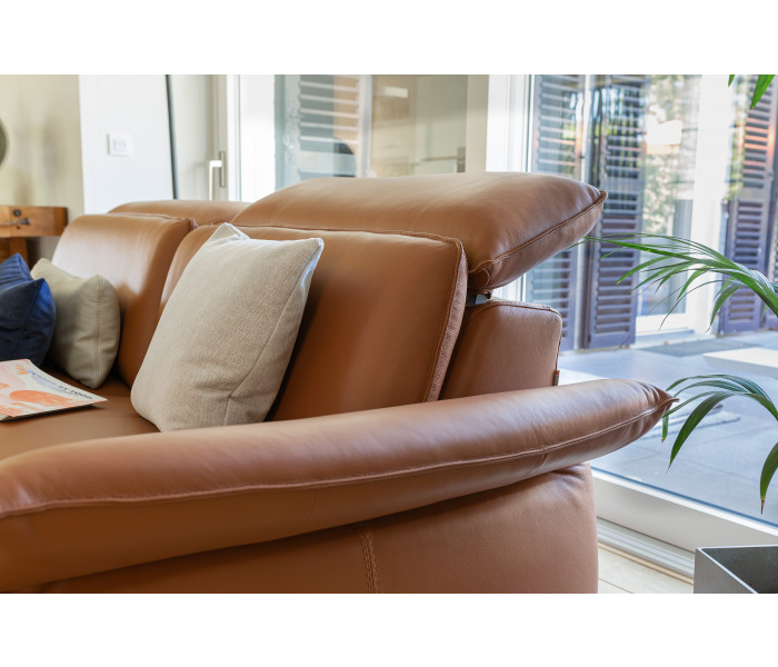 Adora  egyedien tervezhető kanapé / ROM